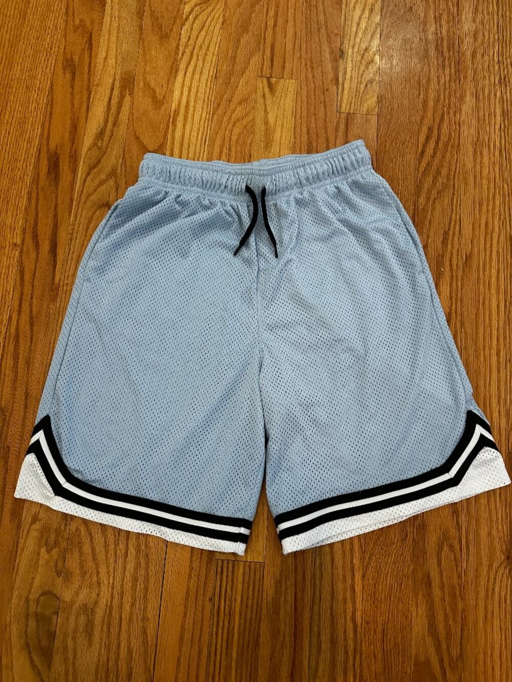 Light Blue Basketball Shorts Old Navy Diamond Mesh Boys XL Fits Mens S - Picture 1 of 1
